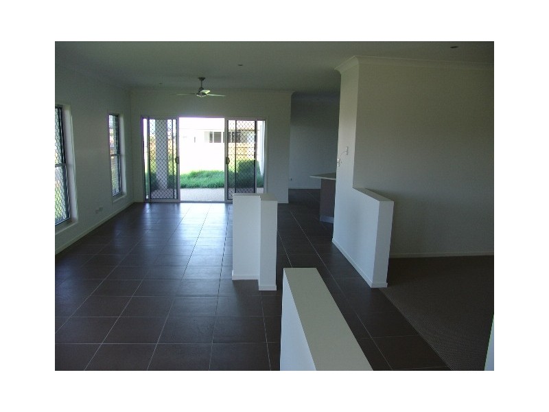 9  Barrington Court, Pacific Heights, Yeppoon QLD 4703