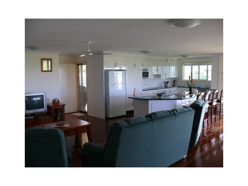 10  Roberts Road, Pacific Heights, Yeppoon QLD 4703