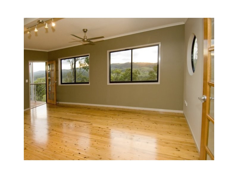 15  Banksia Place, Taranganba QLD 4703