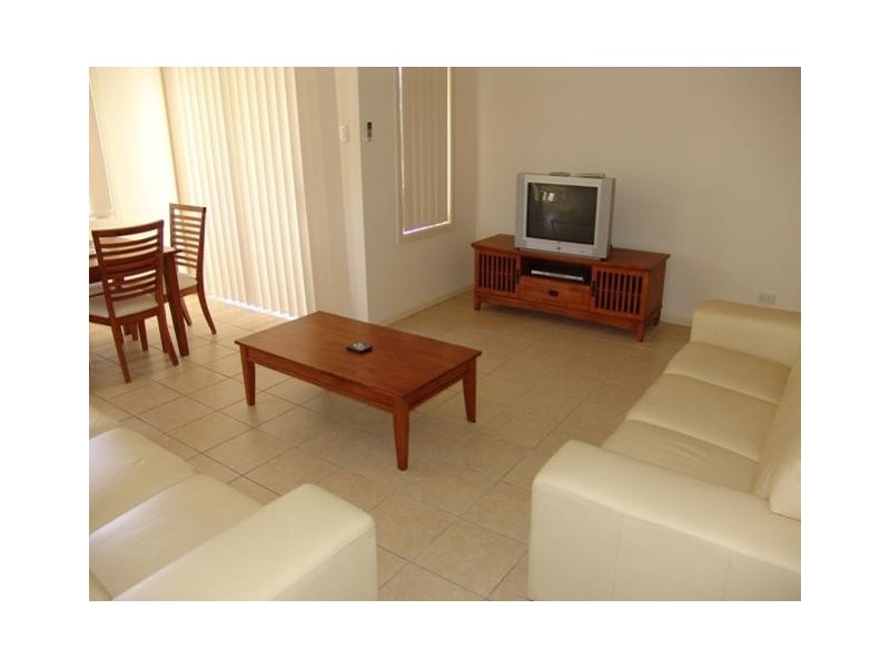 1 /168  Scenic Highway, Lammermoor Beach, Yeppoon QLD 4703