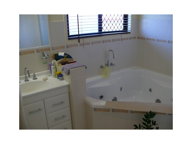 29 Lakeside Drive, Keppel Bay Estate, Yeppoon QLD 4703