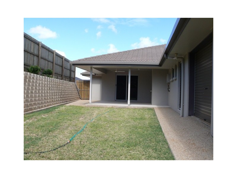 1  Nicole Close, Taroomball, Yeppoon QLD 4703