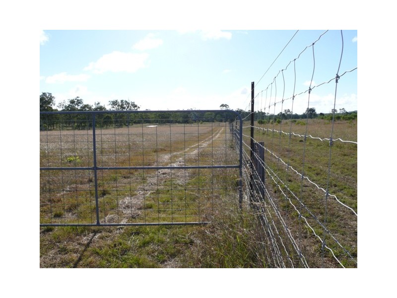 1077 Old Byfield Road, Barmoya QLD 4703