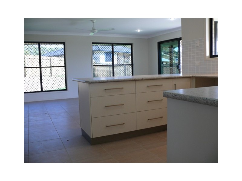 24 Lakeside Drive, Yeppoon QLD 4703