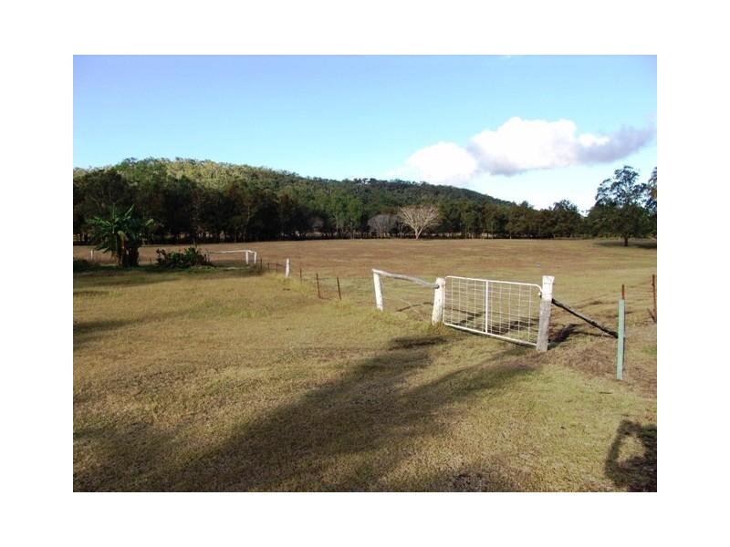 586 Cawarral Rd, Cawarral QLD 4702