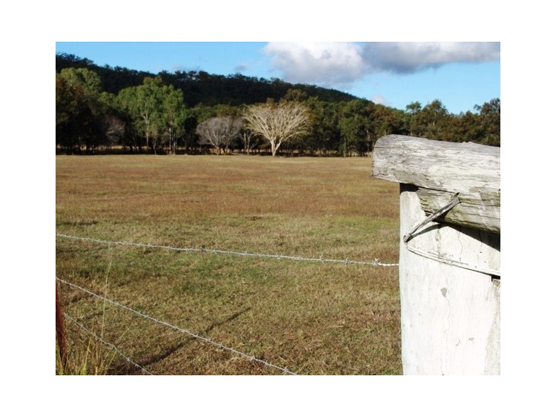 586 Cawarral Rd, Cawarral QLD 4702
