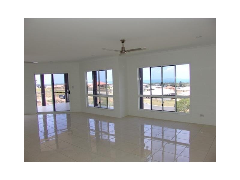 11 Mana Avenue, Pacific Heights, Yeppoon QLD 4703