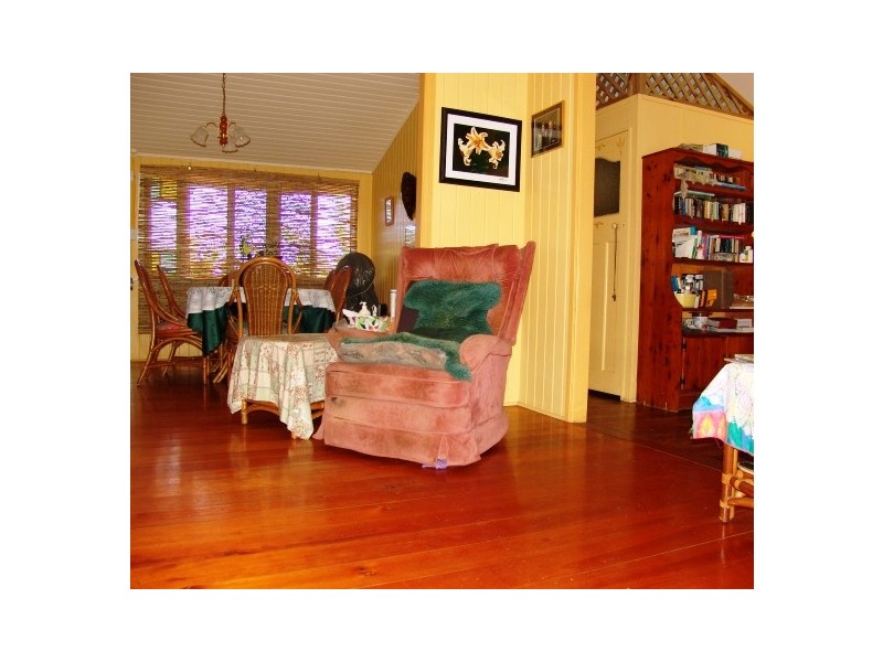 28-30  Pandanus St, Cooee Bay, Yeppoon QLD 4703