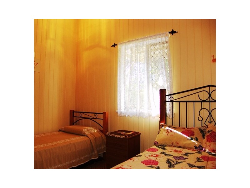 28-30  Pandanus St, Cooee Bay, Yeppoon QLD 4703