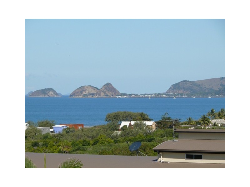 21 Miami Crescent, Pacific Heights, Yeppoon QLD 4703