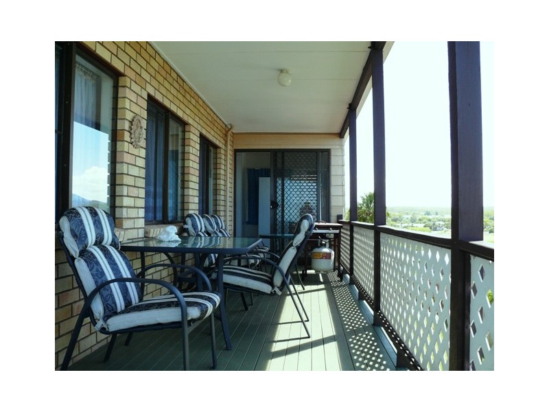 11 Baglow Ave, Yeppoon QLD 4703