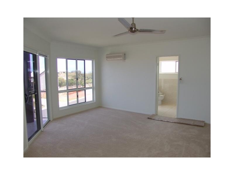 11 Mana Avenue, Pacific Heights, Yeppoon QLD 4703