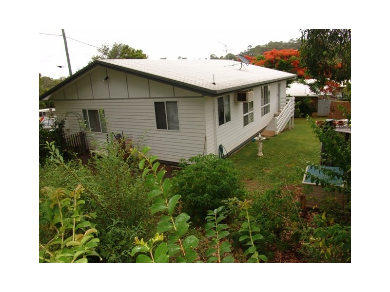 1  Rogan Place, Yeppoon QLD 4703