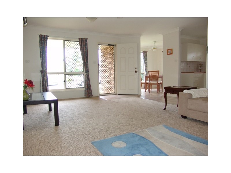 2 Banksia Place, Kawana, Rockhampton QLD 4700