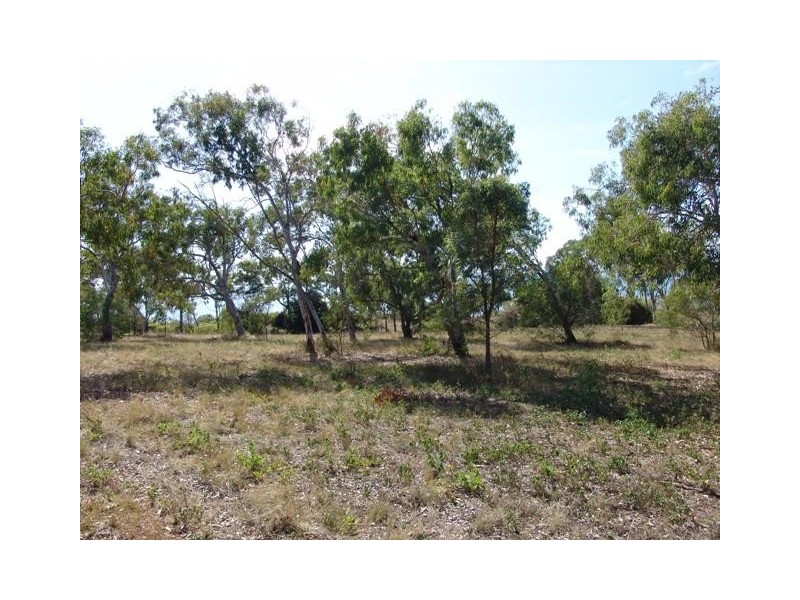 0   Island Esplanade Quion Island, Gladstone QLD 4680