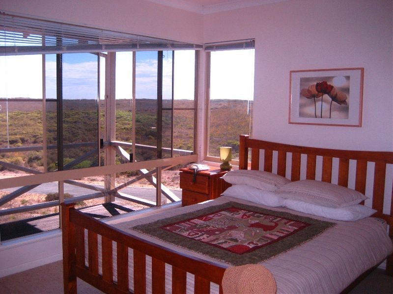26  Edwards Street, Seabird WA 6042
