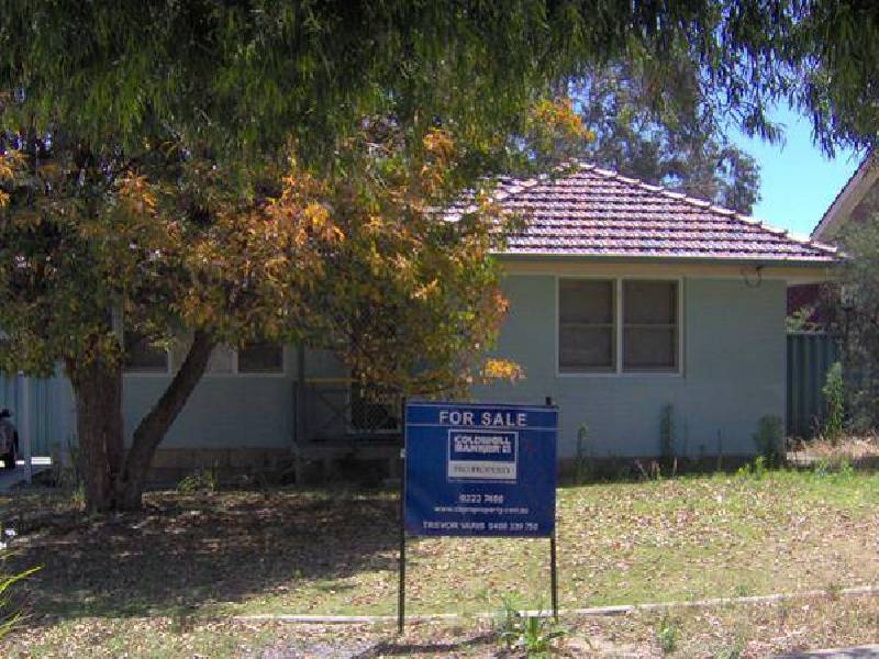 9 Stroughton Road, Westminster WA 6061