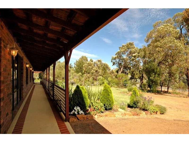 3680  Phillips Road, Mahogany Creek WA 6072