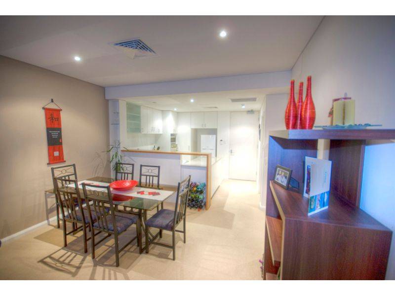 15/260  Newcastle Street, Northbridge WA 6003