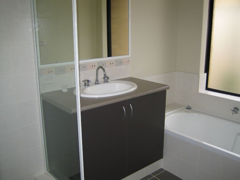 32  Burkett Terrace, Bertram WA 6167