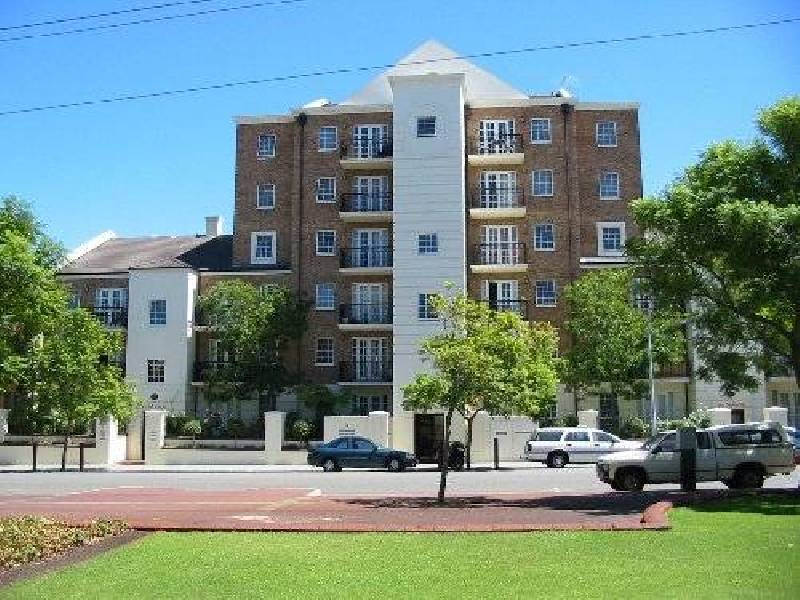 1 / 9 Shenton Street, Northbridge WA 6003