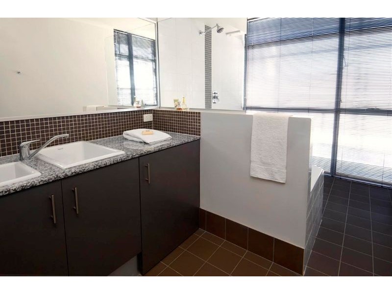 996 Hay Street, Perth WA 6000