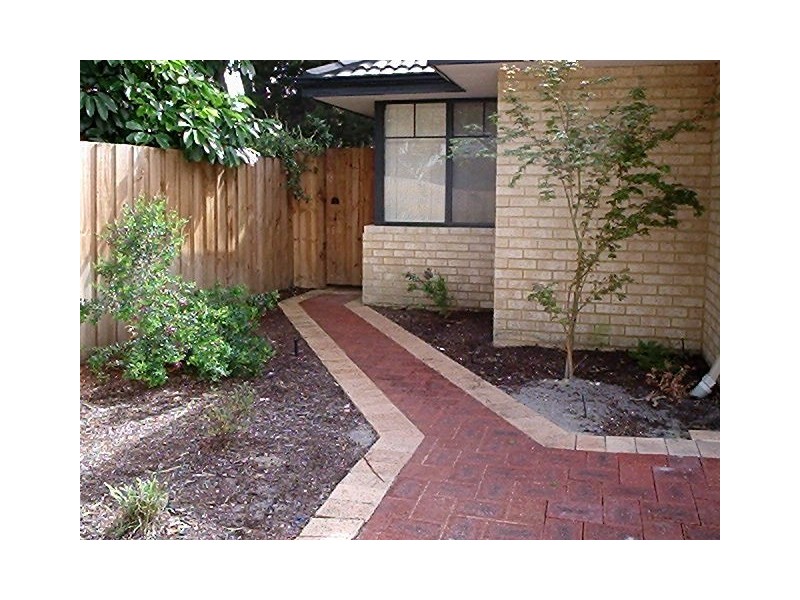 8/23-25   Sydenham Street, Rivervale WA 6103