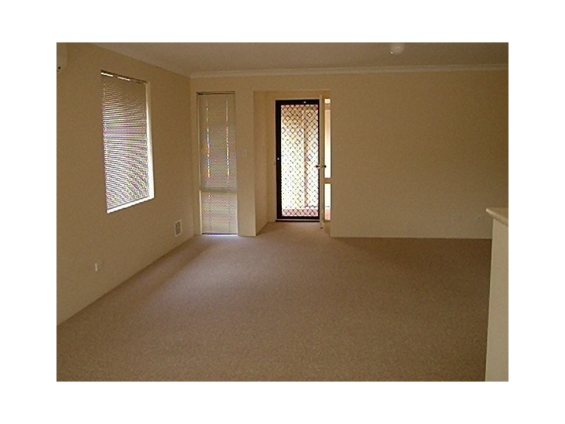 8/23-25   Sydenham Street, Rivervale WA 6103