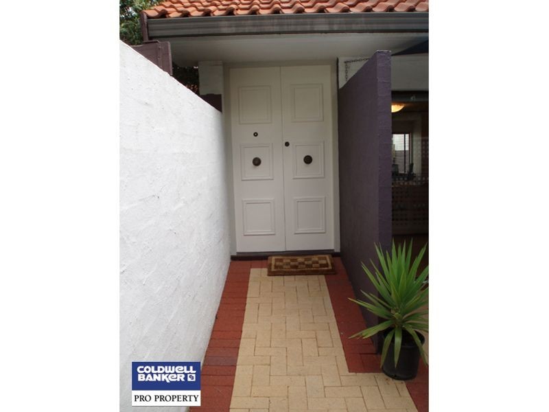 7/129  Labouchere Road, Como WA 6152