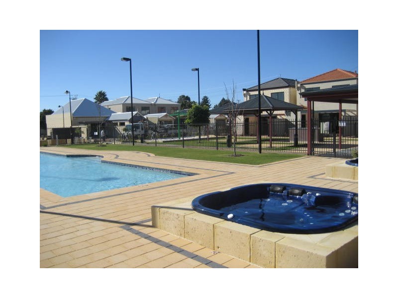 17 / 275  Alexander Road, Belmont WA 6104