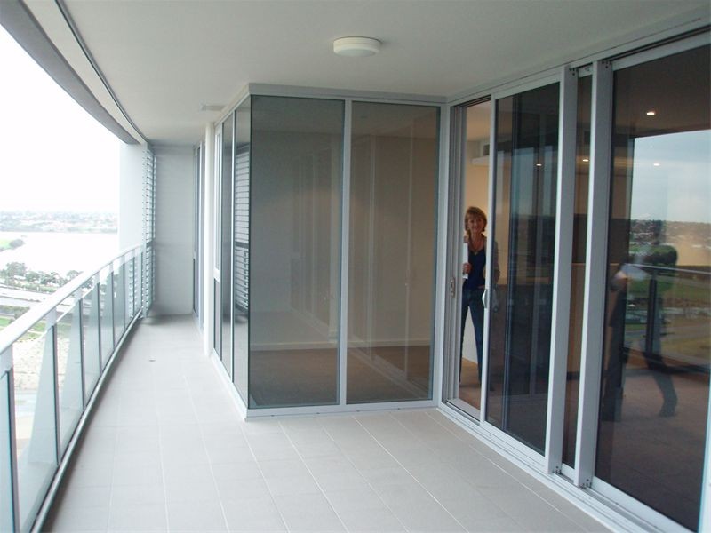 1603/30  The Circus, Burswood WA 6100