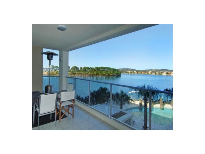 32/255  Varsity Parade, Varsity Lakes QLD 4227