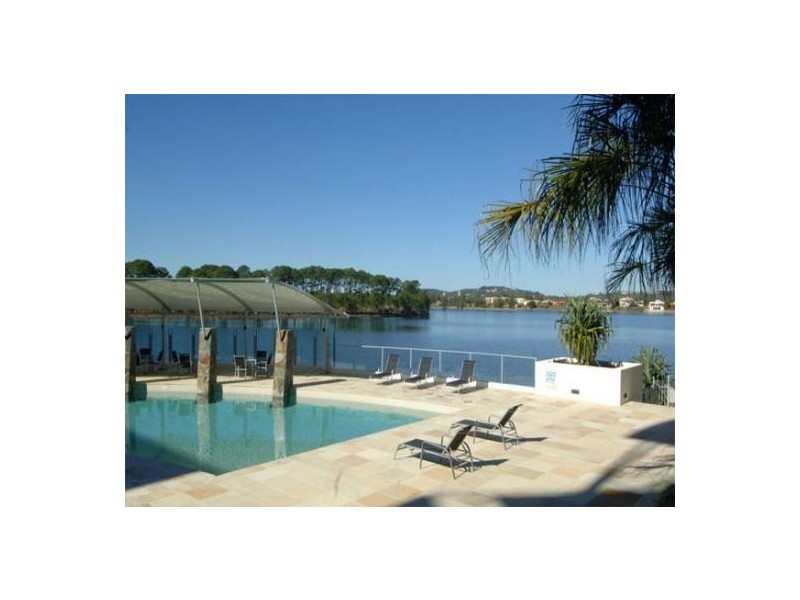 32/255  Varsity Parade, Varsity Lakes QLD 4227