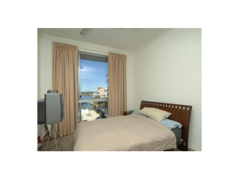 32/255  Varsity Parade, Varsity Lakes QLD 4227