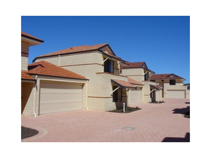 7/26  Kimberley Street, Belmont WA 6104