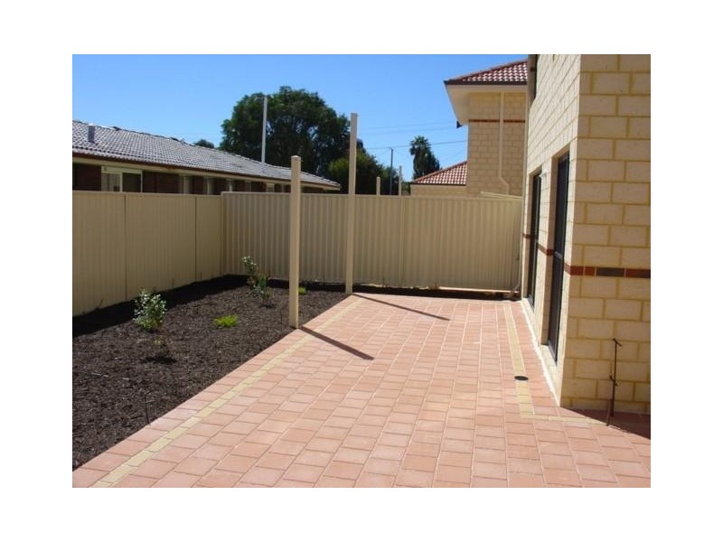 7/26  Kimberley Street, Belmont WA 6104