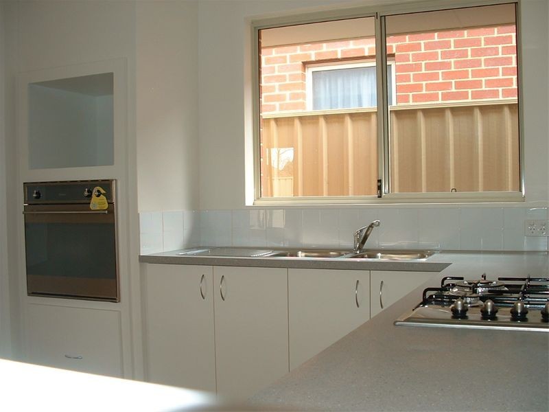 5/58  Jupiter, Carlisle WA 6101