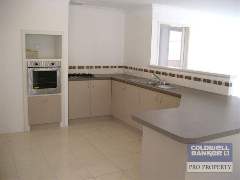 35  Araluen Crescent, Bertram WA 6167