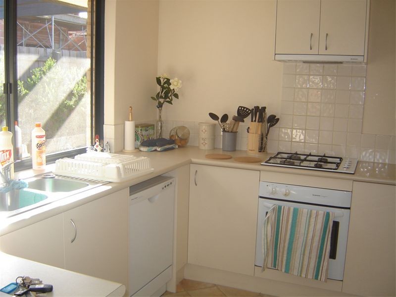 4 / 23 – 25  Sydenham Street, Rivervale WA 6103