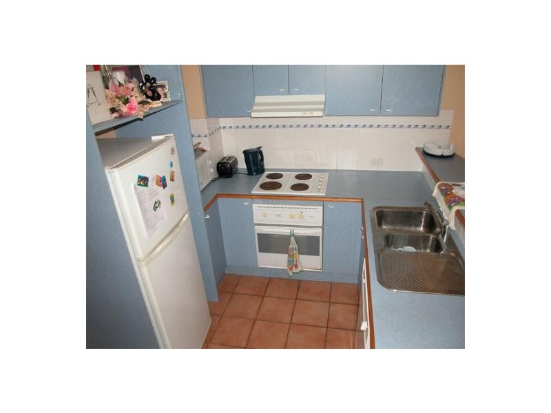 Unit 26 / 14  Genoa Steet, Surfers Paradise QLD 4217