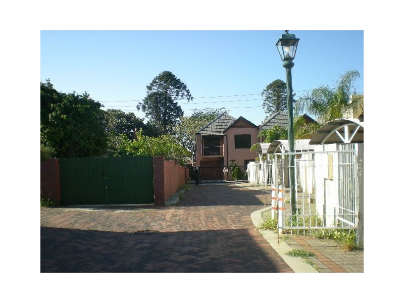 30  Oak Lane, West Perth WA 6005