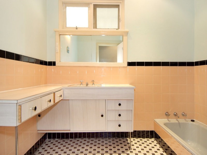 52  Wellington Parade, Yokine WA 6060