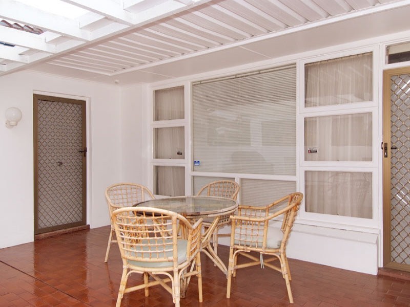 52  Wellington Parade, Yokine WA 6060