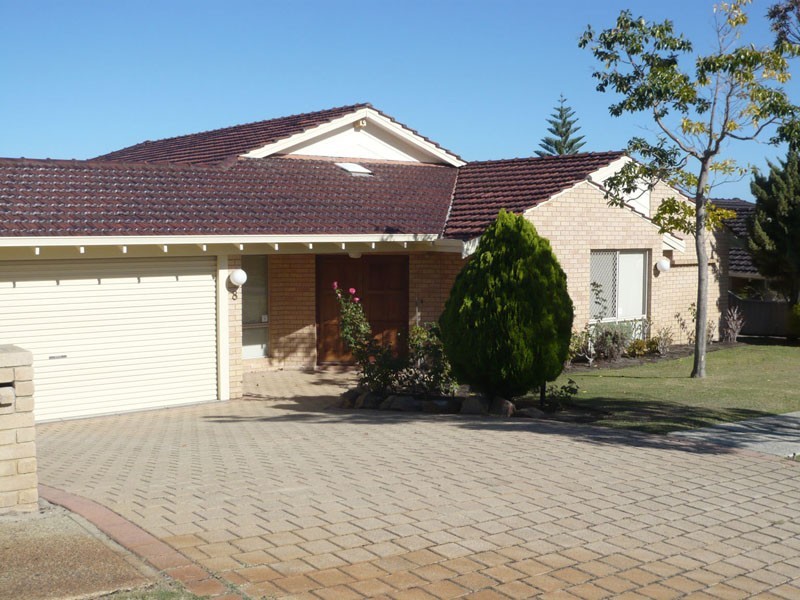 8  Hatherley Parade, Winthrop WA 6150