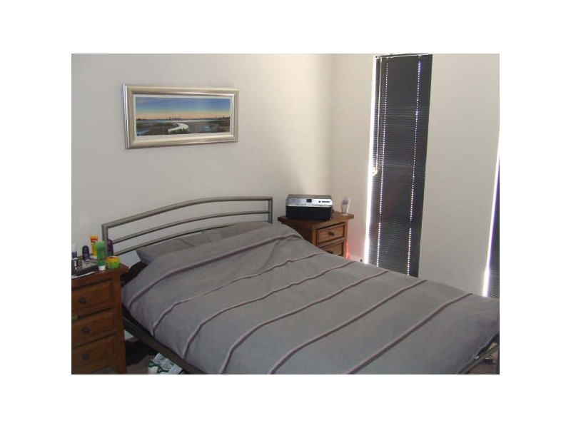 5  Alandale Bend, Banksia Grove WA 6031