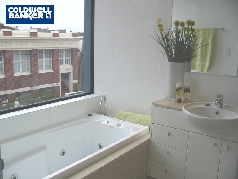 Level 1 13/260  Newcastle Street, Northbridge WA 6003