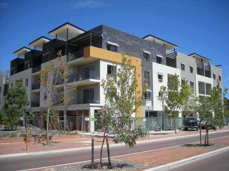 23/10  keane Street, Midland WA 6056