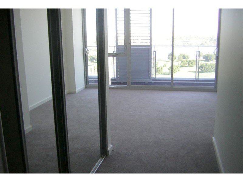 902/30  The Circus, Burswood WA 6100