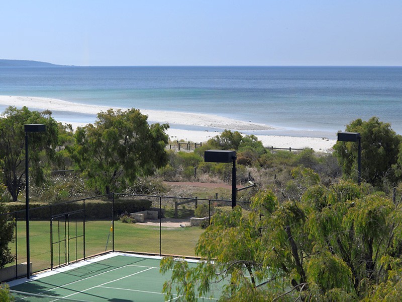 12/700  Caves Road, Dunsborough WA 6281
