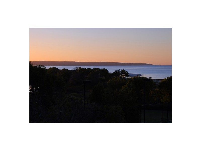 12/700  Caves Road, Dunsborough WA 6281